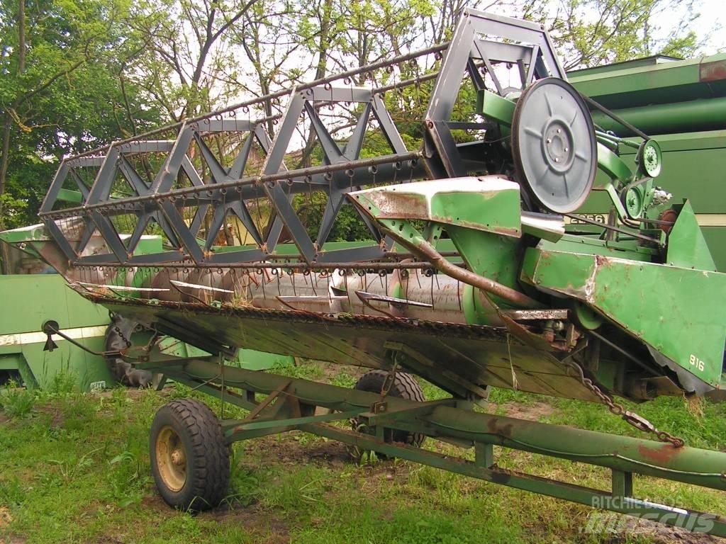 John Deere 2056 Зернозбиральні комбайни