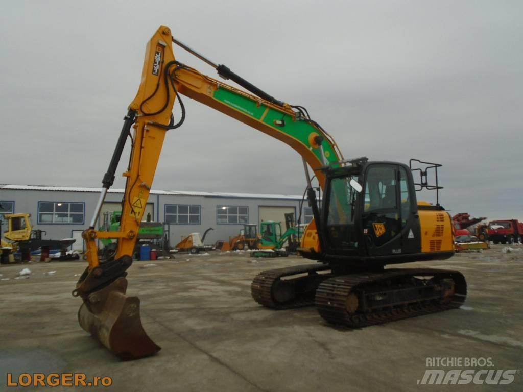 JCB JS 131 LC Гусеничні екскаватори