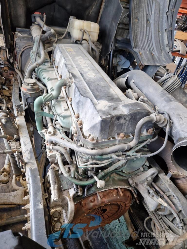 Volvo ENGINE D13C460 Двигуни