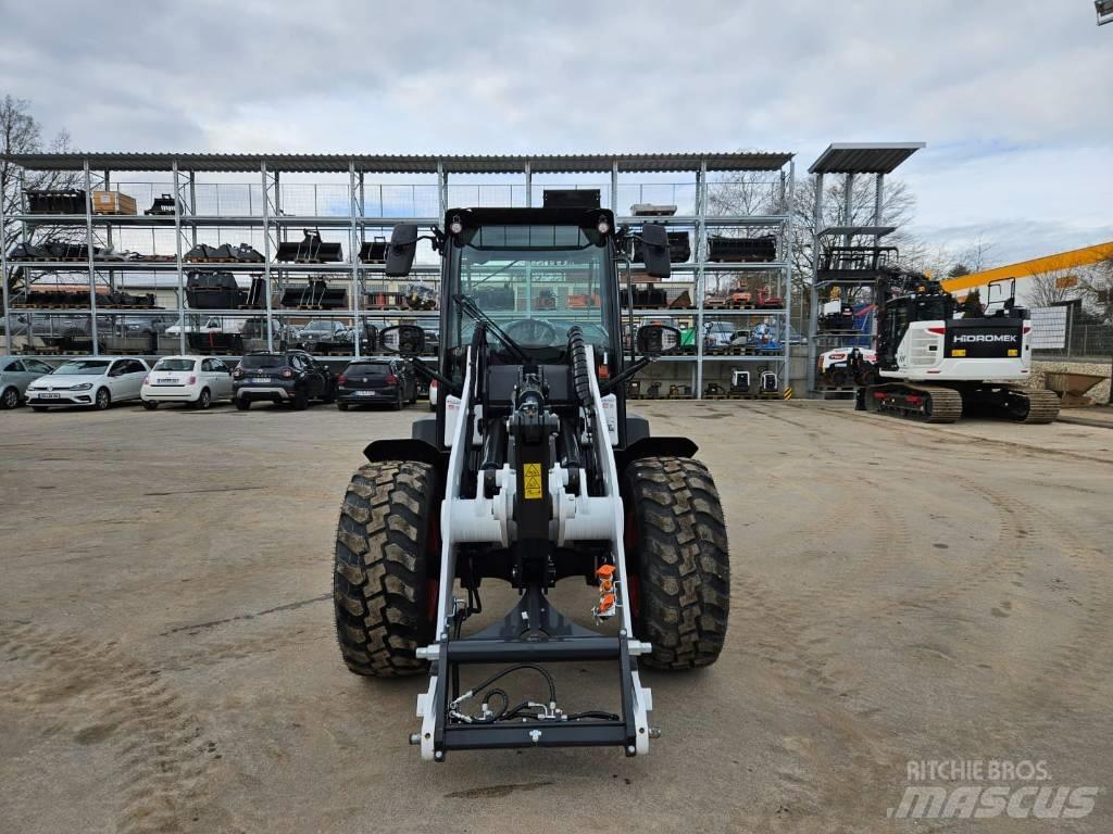 Bobcat L 85 Фронтальні навантажувачі