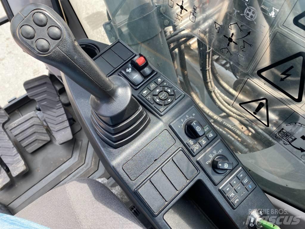 Volvo EC200 ENL Гусеничні екскаватори