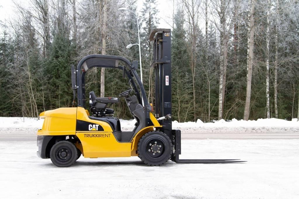 CAT DP 35 N Дизельні навантажувачі
