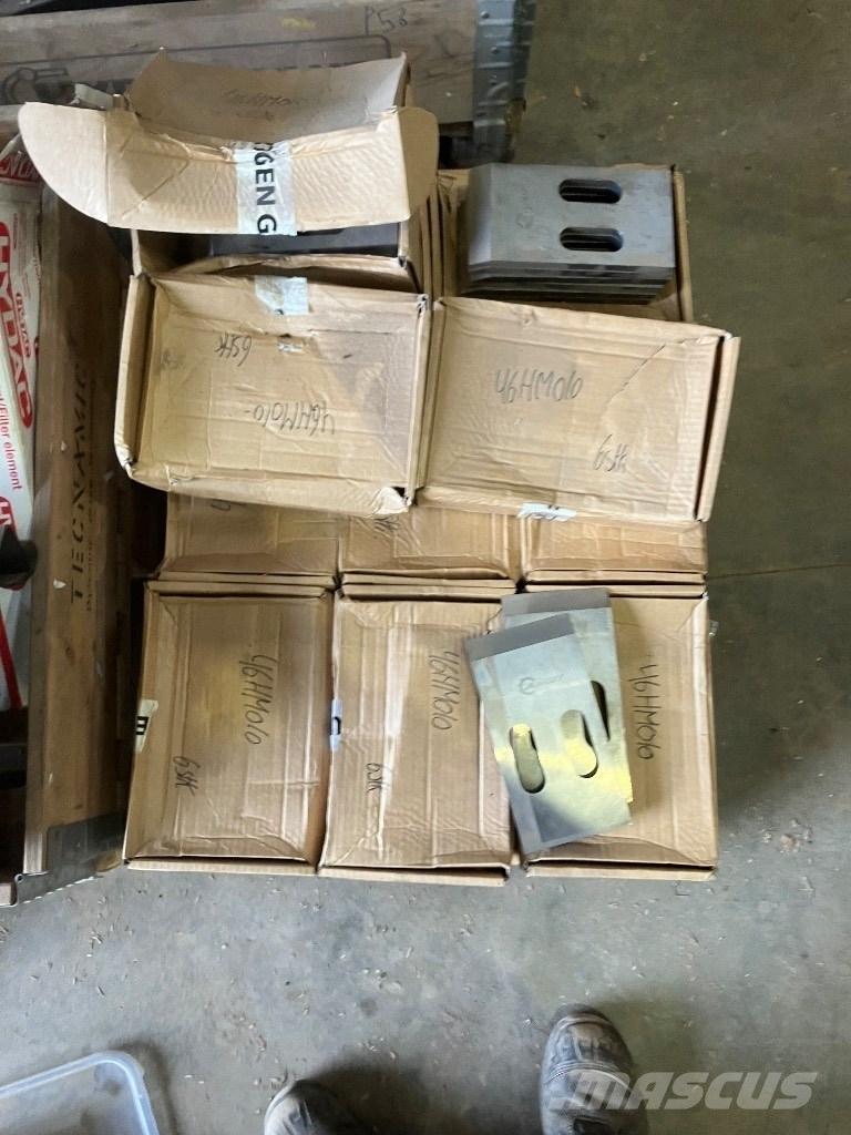 Ahwi Ec 950 z Подрібнювачі деревини