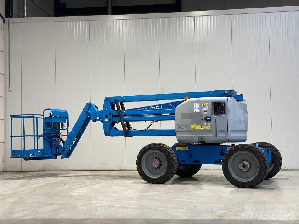 Genie Z 45/25 J RT Колінчаті підйомники