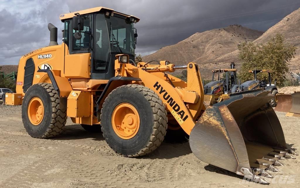 Hyundai HL940 Фронтальні навантажувачі