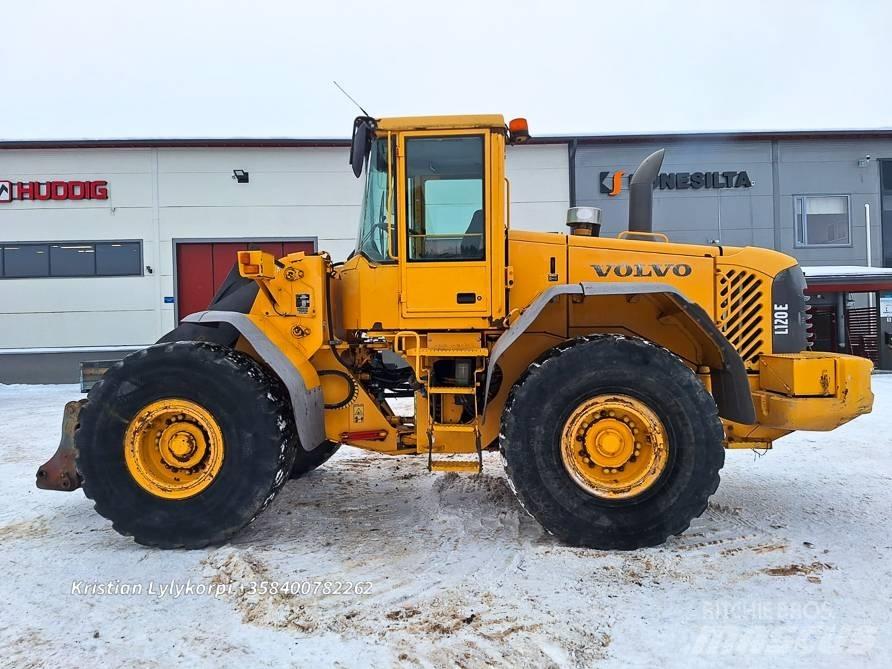 Volvo L120E Фронтальні навантажувачі