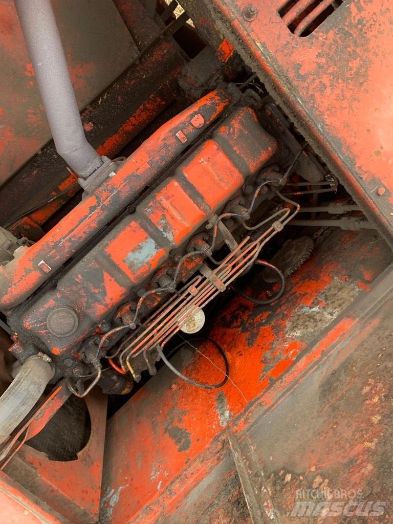 Laverda M132 Зернозбиральні комбайни