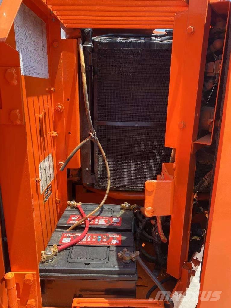 Hitachi ZX 60 Міні-екскаватори < 7т