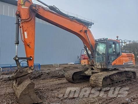 Doosan DX 225 LC-5 Гусеничні екскаватори