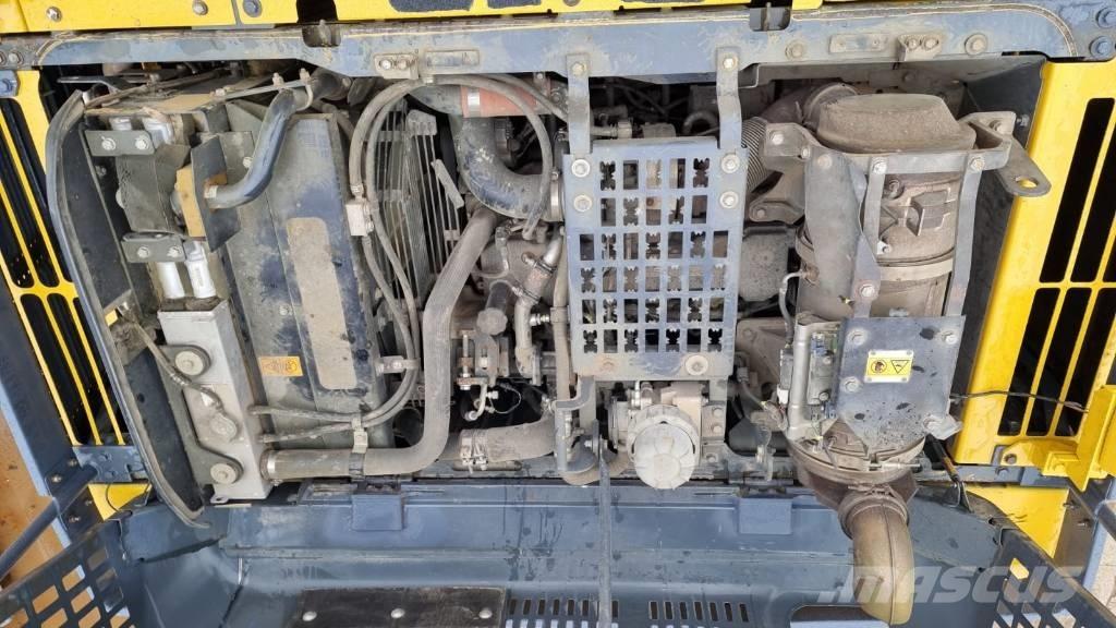 Komatsu PC 210 LC-10 Гусеничні екскаватори