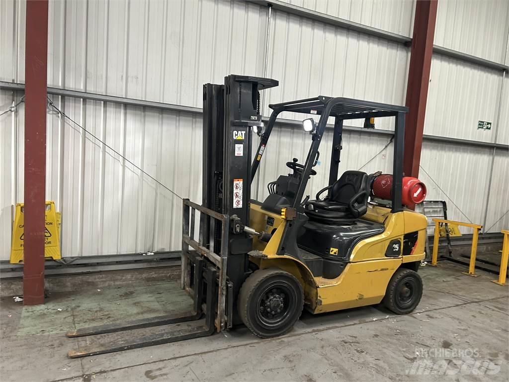 CAT GP25NT Газові навантажувачі