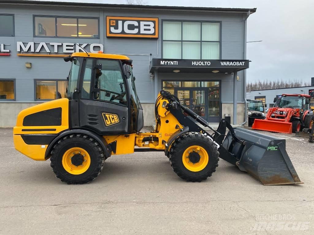 JCB 407 T4 Фронтальні навантажувачі