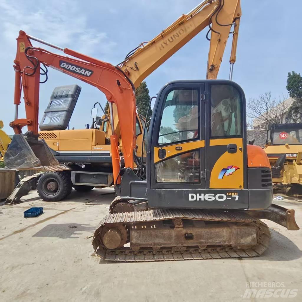 Doosan DH 60-7 Міні-екскаватори < 7т