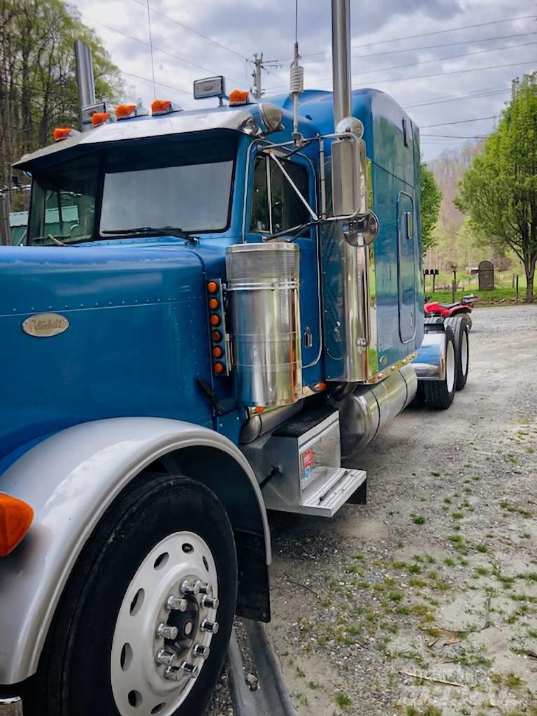 Peterbilt 379 Тягачі