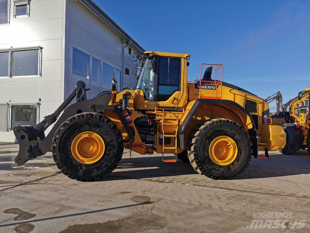 Volvo L220H Фронтальні навантажувачі