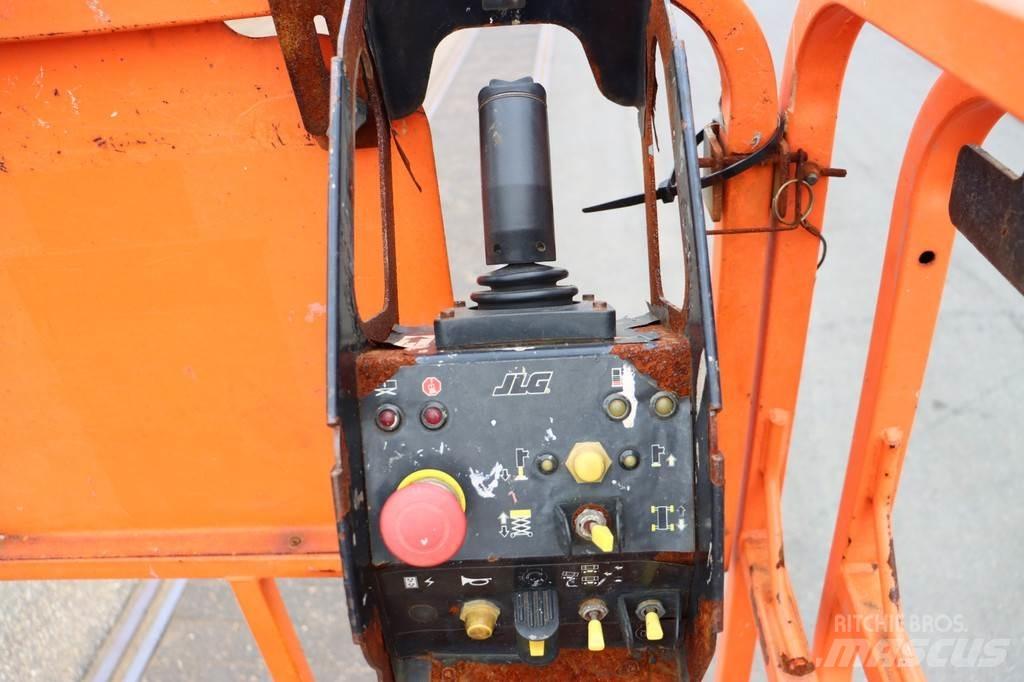 JLG 330LRT Підйомники-ножиці