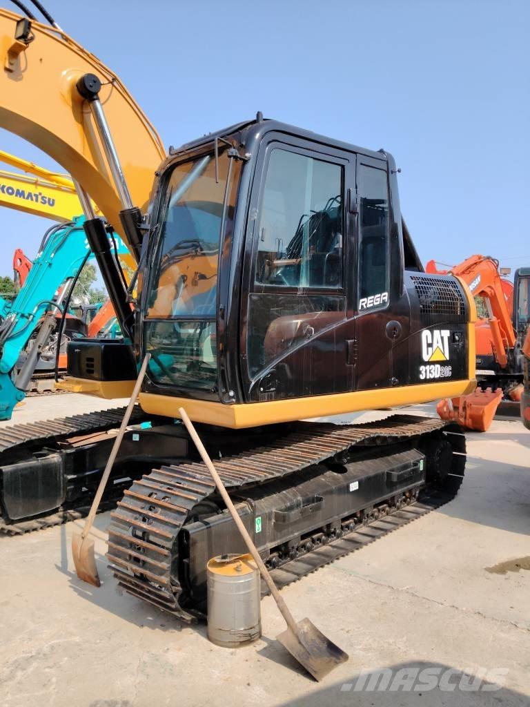 CAT 313 D2GC Гусеничні екскаватори