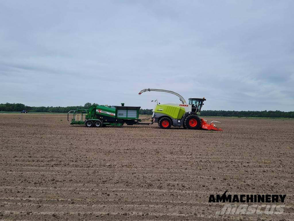 CLAAS Jaguar 940 Кормозбиральні комбайни