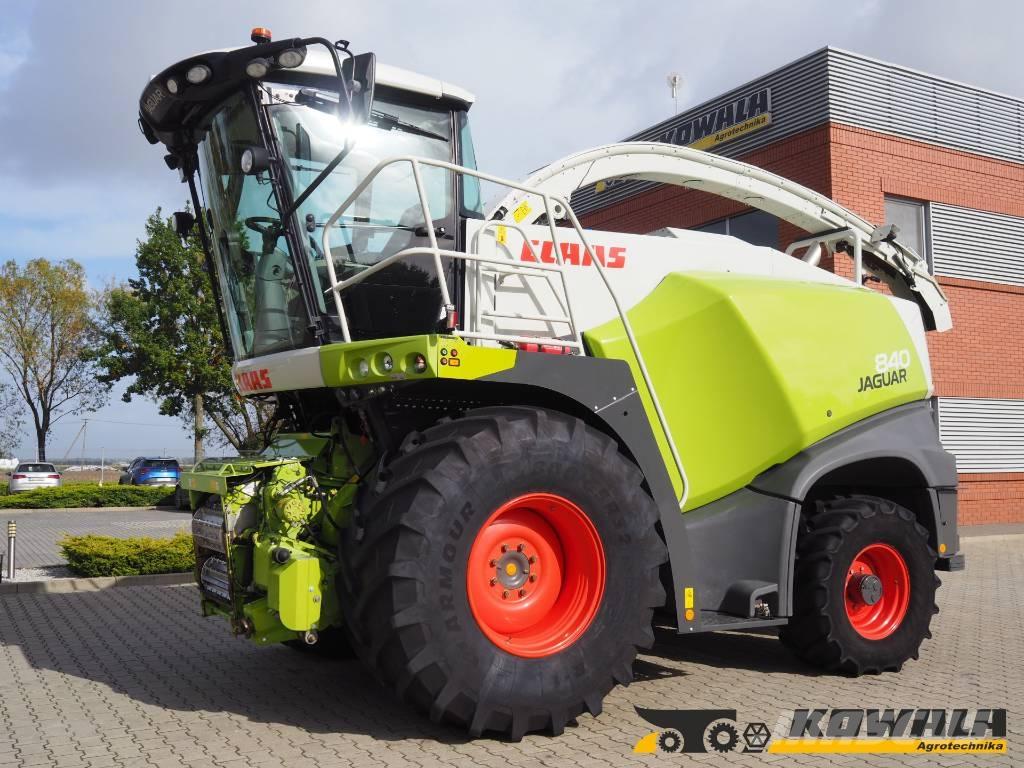 CLAAS Jaguar 840 4x4 Кормозбиральні комбайни