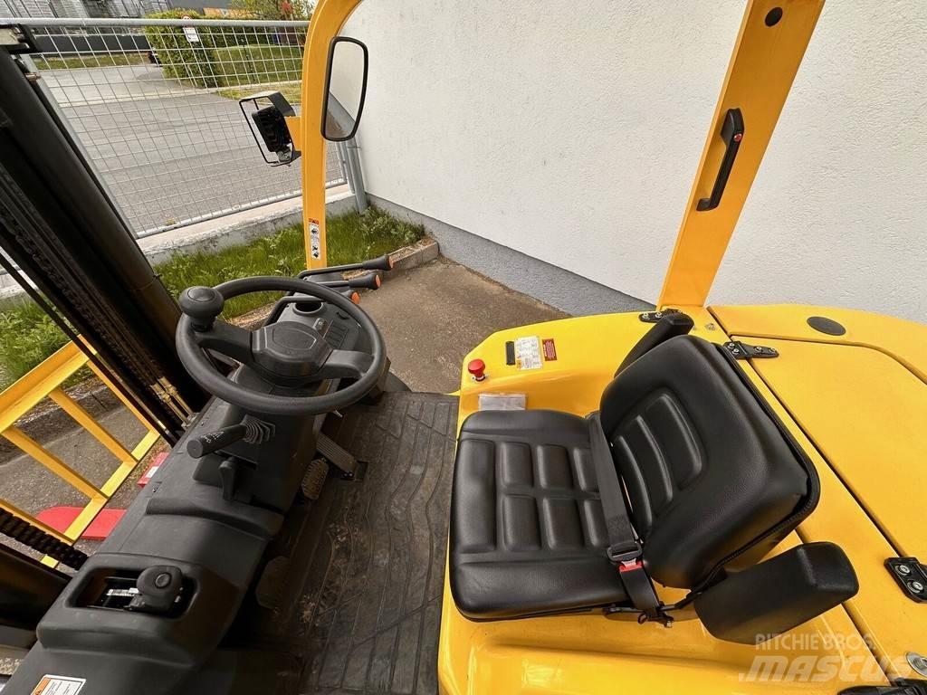 Hyster H5.0UT Дизельні навантажувачі