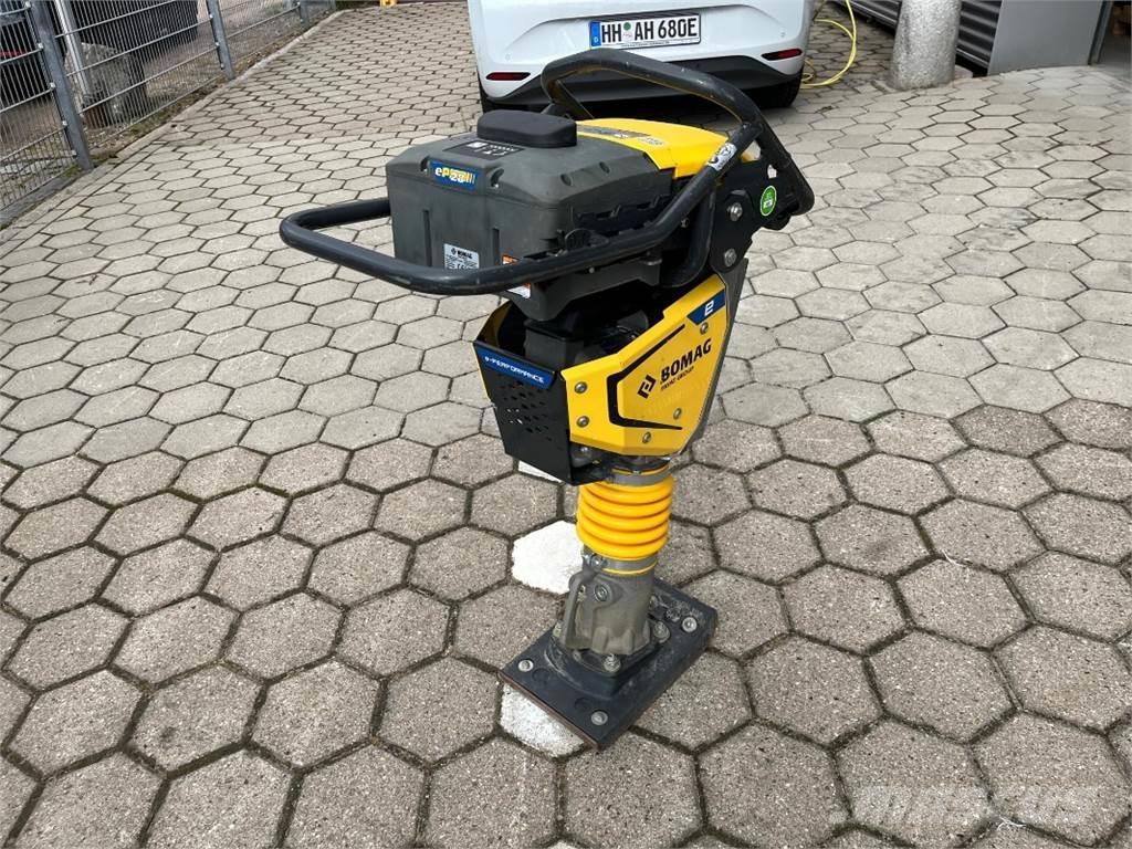 Bomag BT60E Віброплити та вібротрамбовки