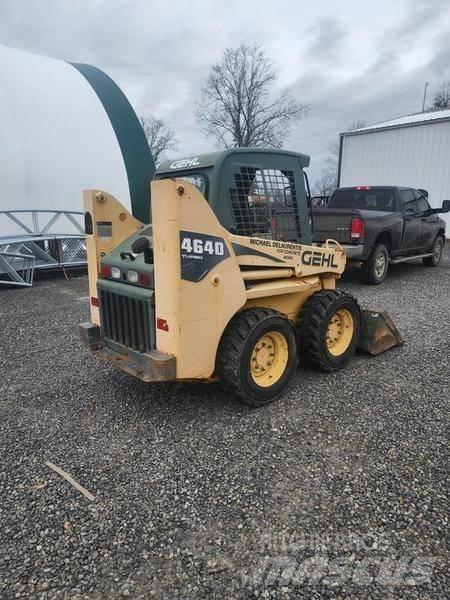 Gehl 4640 Міні-навантажувачі