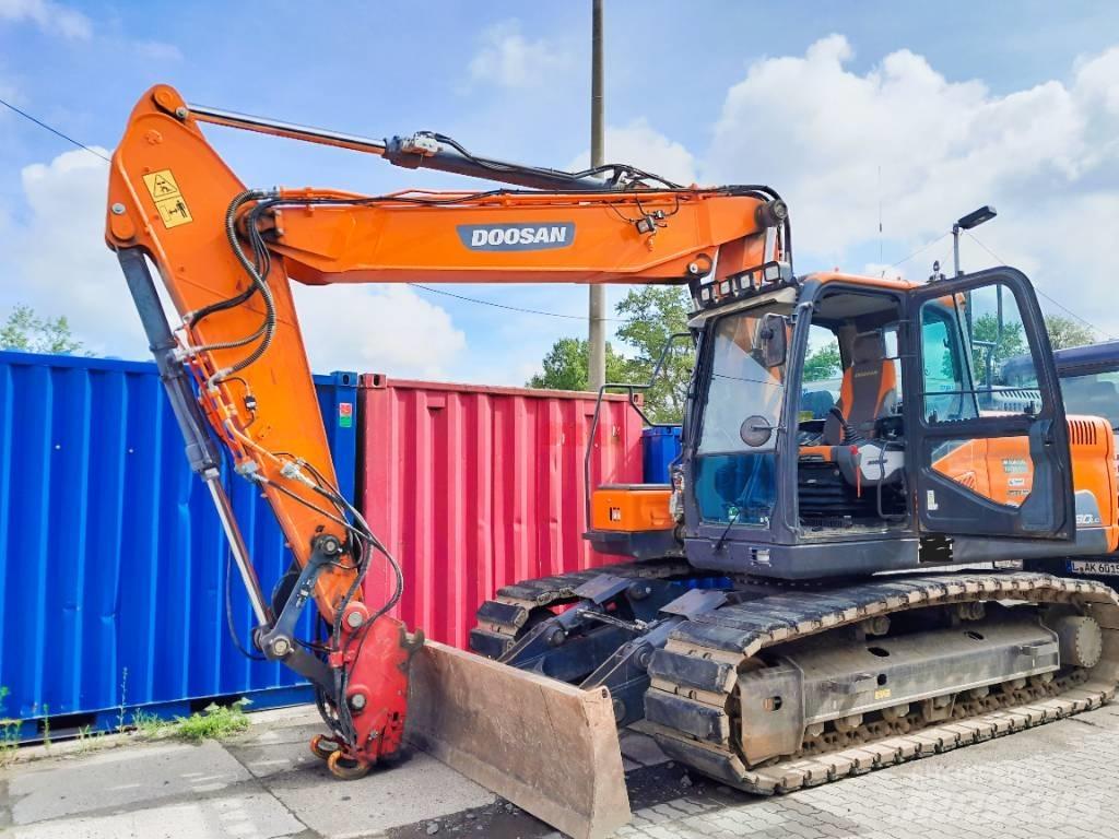 Doosan DX180LC-5 Гусеничні екскаватори