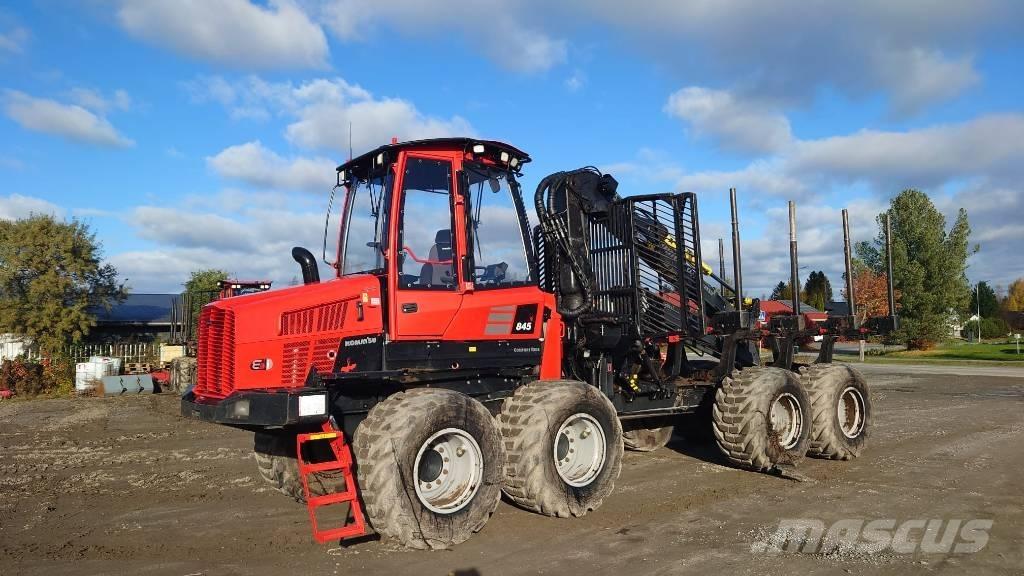 Komatsu 845 Форвардери