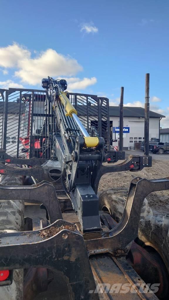 Komatsu 845 Форвардери