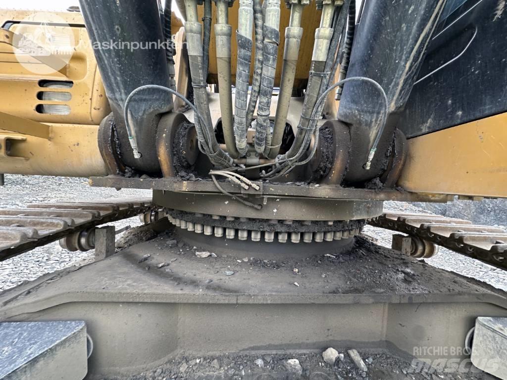 CAT 352 F Гусеничні екскаватори