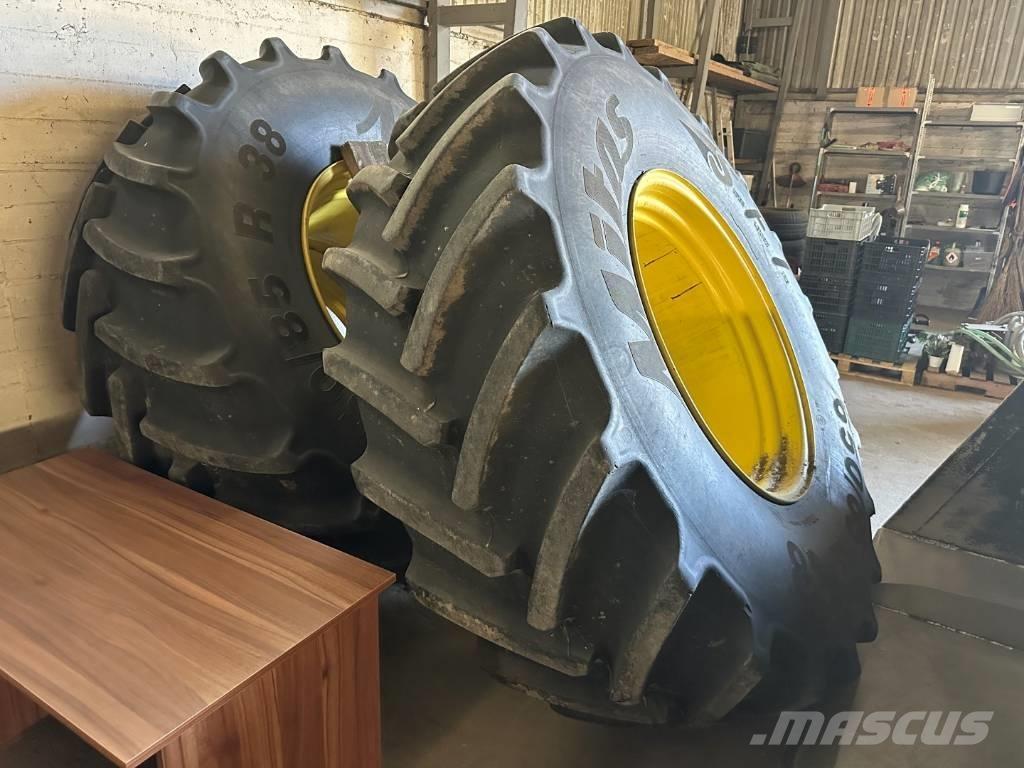 John Deere 8370 R Трактори