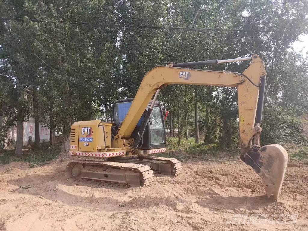 CAT 307E2 Середні екскаватори 7т. - 12т.