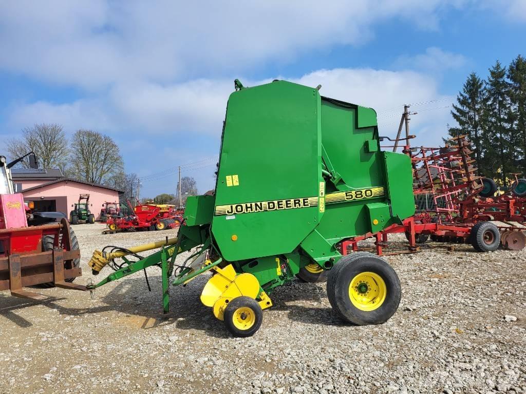 John Deere 580 Рулонні прес-підбирачі