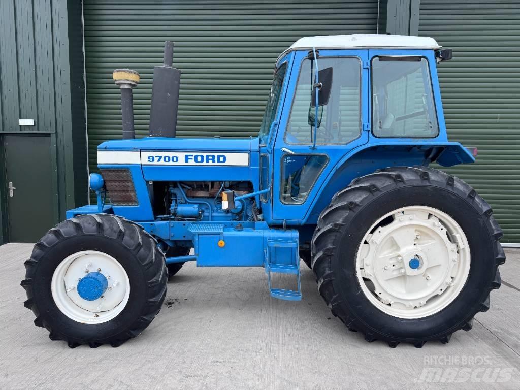 Ford 9700 Трактори