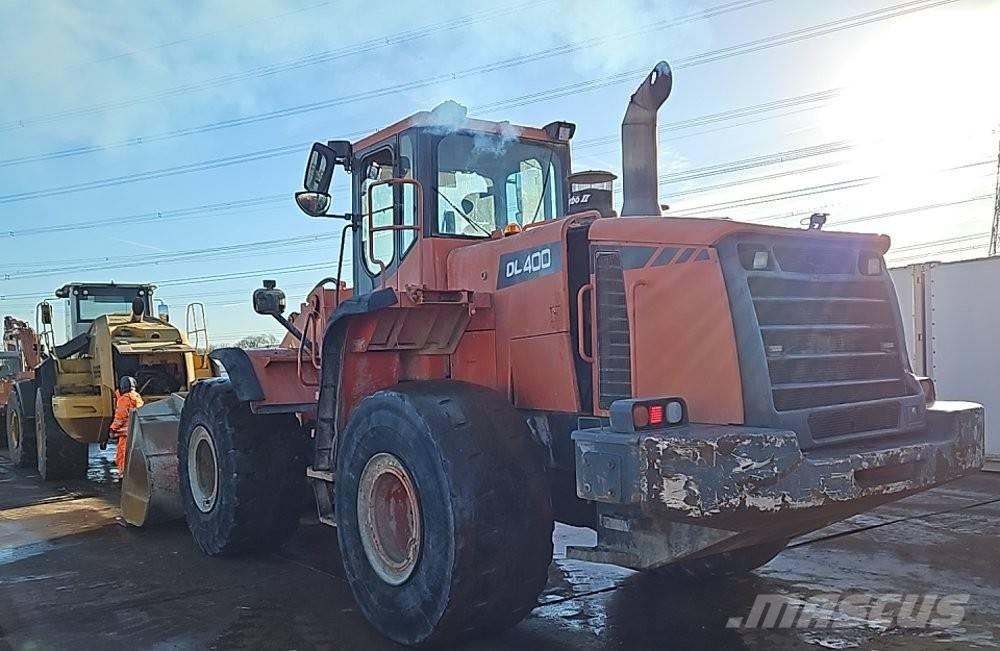 Doosan DL 400 Фронтальні навантажувачі