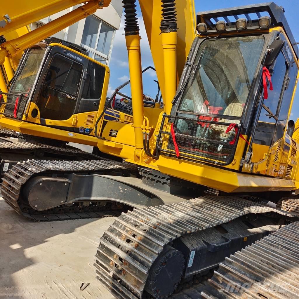 Komatsu PC 220-8 Гусеничні екскаватори