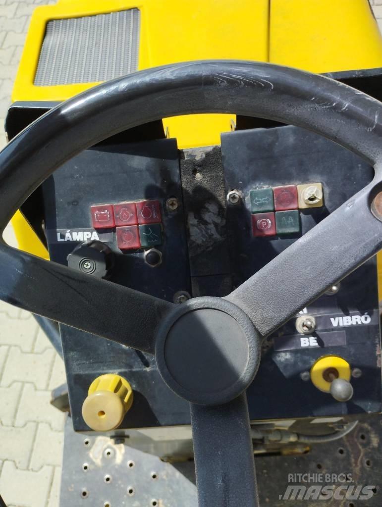 Wacker Neuson RD 15 Котки тротуарні