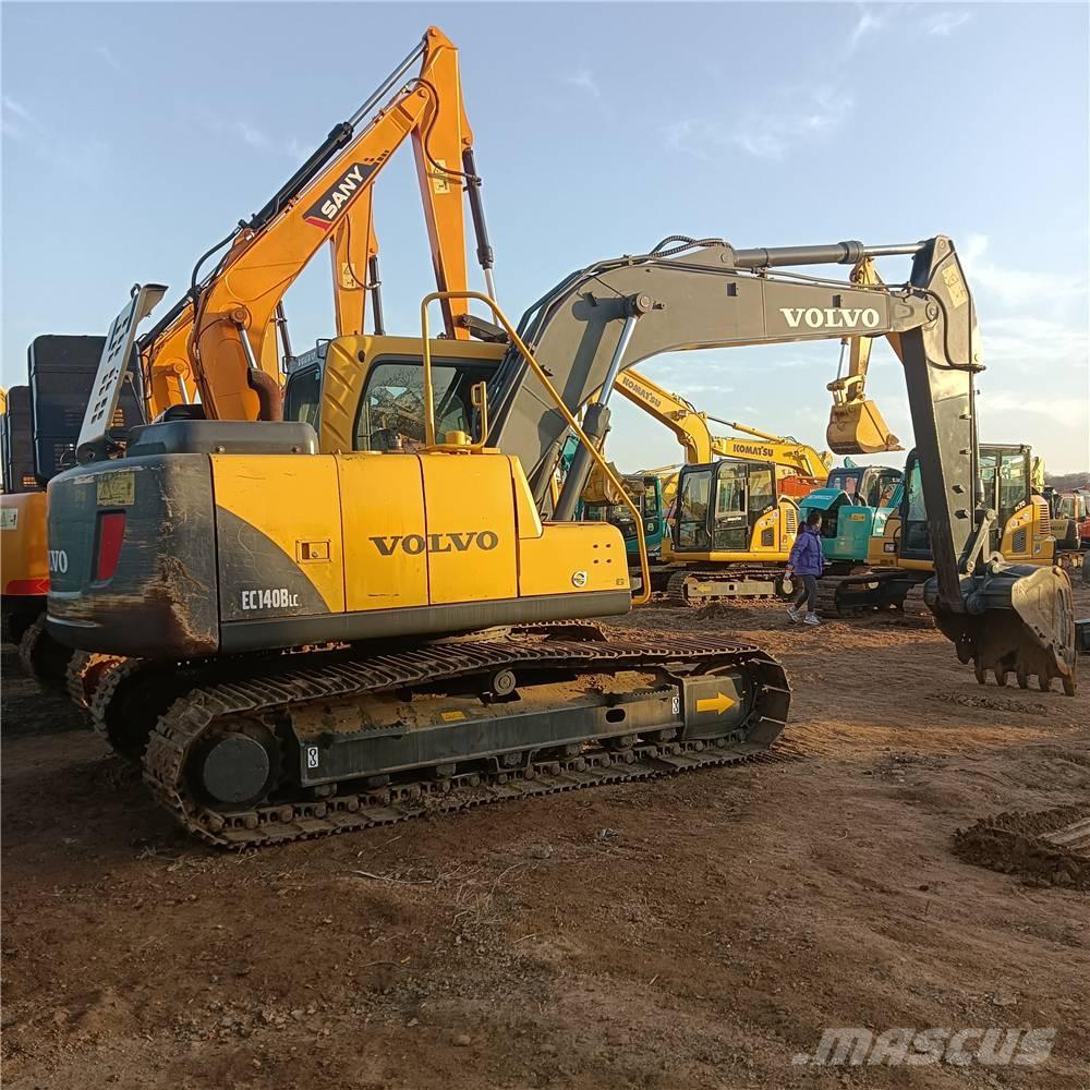 Volvo EC140B Гусеничні екскаватори