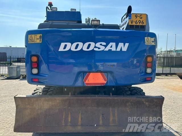 Doosan DX 170 W Колісні екскаватори