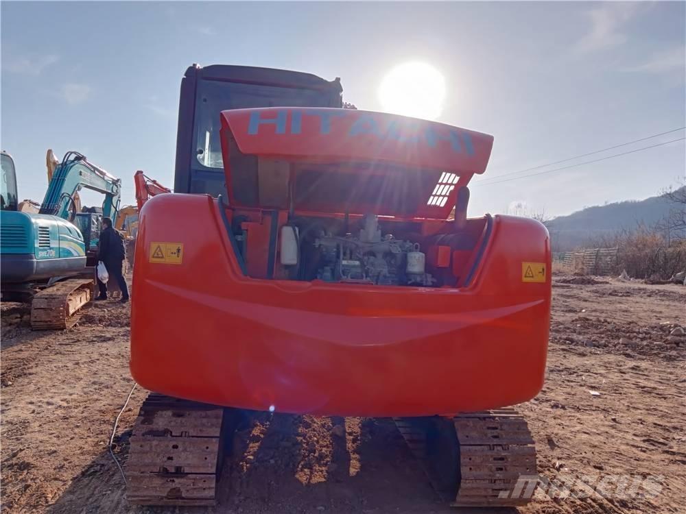 Hitachi ZX 60 Гусеничні екскаватори