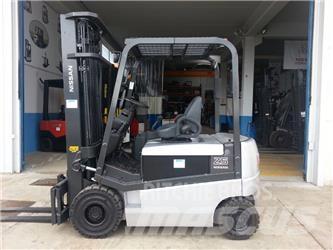 Nissan Q02L25CU Електронавантажувачі