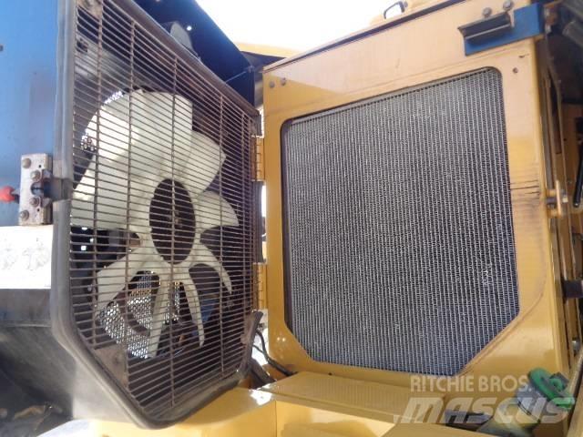 CAT 930 G Фронтальні навантажувачі