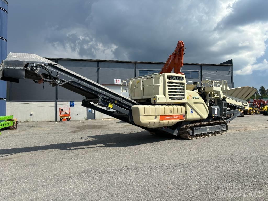 Metso LT200HP Мобільні дробарки