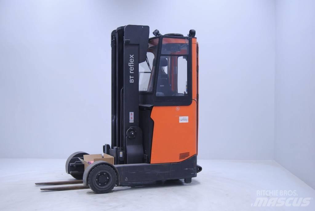 Toyota RRE160HR Річ-трак із високим підйомом