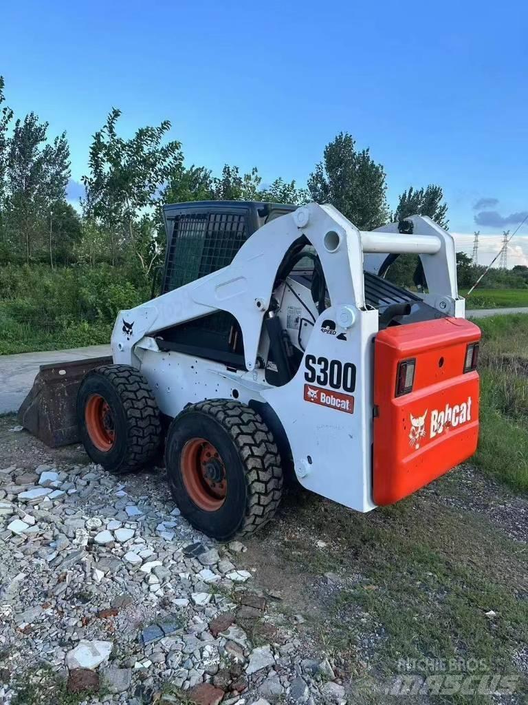 Bobcat S 300 Міні-навантажувачі