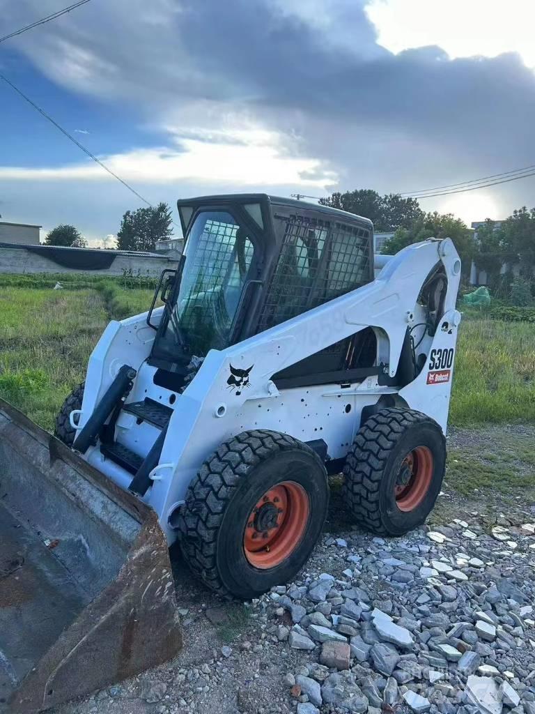 Bobcat S 300 Міні-навантажувачі