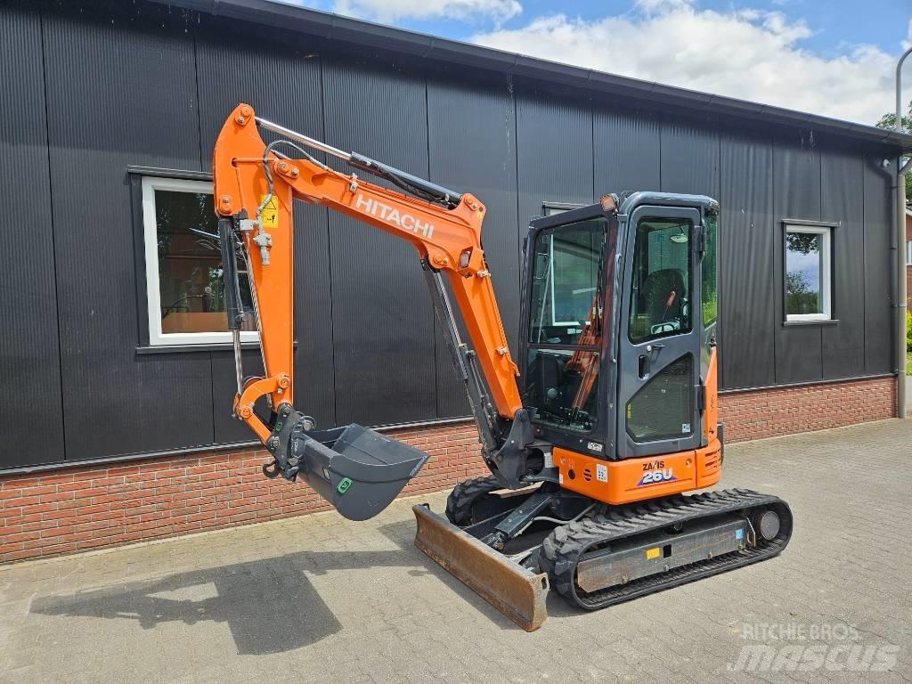 Hitachi ZX 26 Міні-екскаватори < 7т