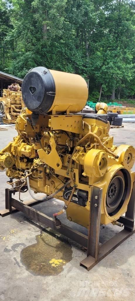 CAT C15 Навантажувачі підвищеної прохідності