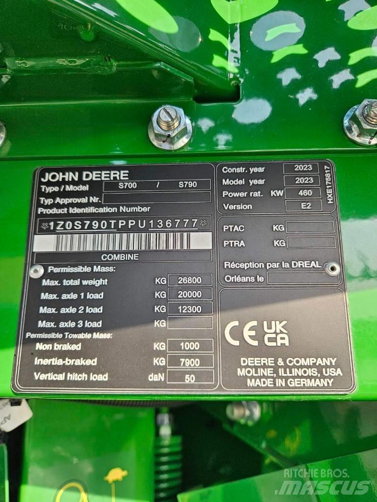 John Deere S790 Зернозбиральні комбайни
