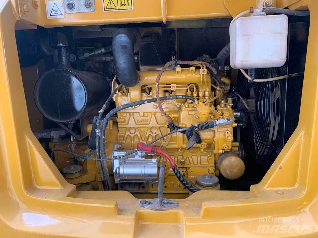 CAT 305.5E2 Гусеничні екскаватори